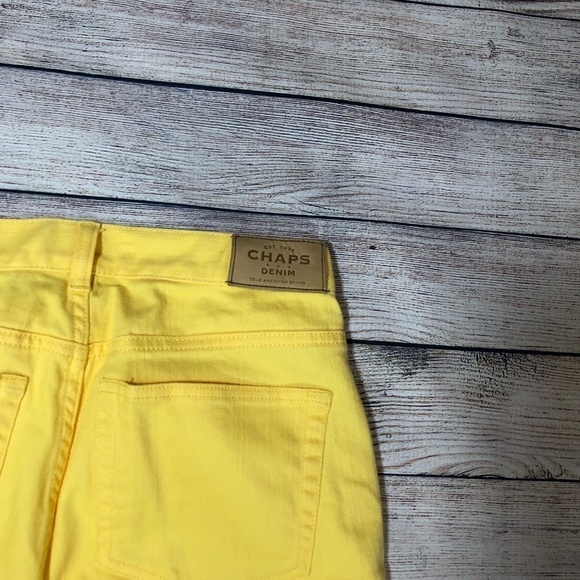 Chaps Yellow Denim Capris Size 4 - Picture 6 of 6